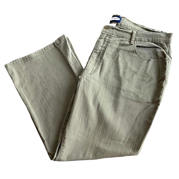 Soft Green Stretch Jeans L.A Blues Womens Plus Size 20 W Light Khaki Olive Green - Picture 10 of 12